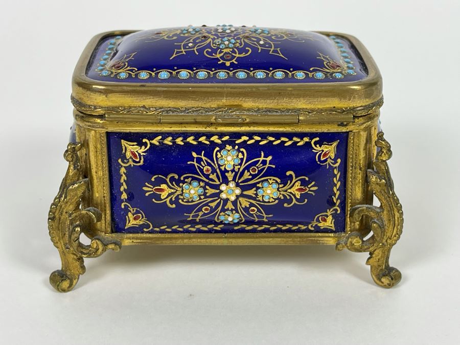 Vintage Hand Painted Decorated Footed Jewelry Box With Gilt Metal And ...