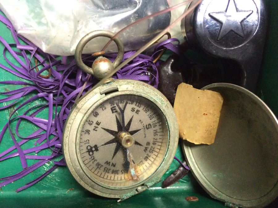 Vintage Metal Kennedy Tackle Box Packed with Vintage Lures and Fishing Equipment [Photo 30]