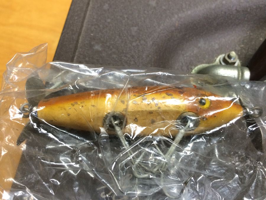 Vintage Metal Kennedy Tackle Box Packed with Vintage Lures and Fishing Equipment [Photo 25]