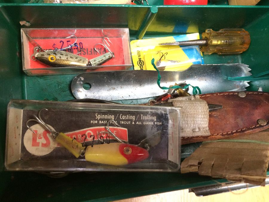 Vintage Metal Kennedy Tackle Box Packed with Vintage Lures and Fishing Equipment [Photo 17]
