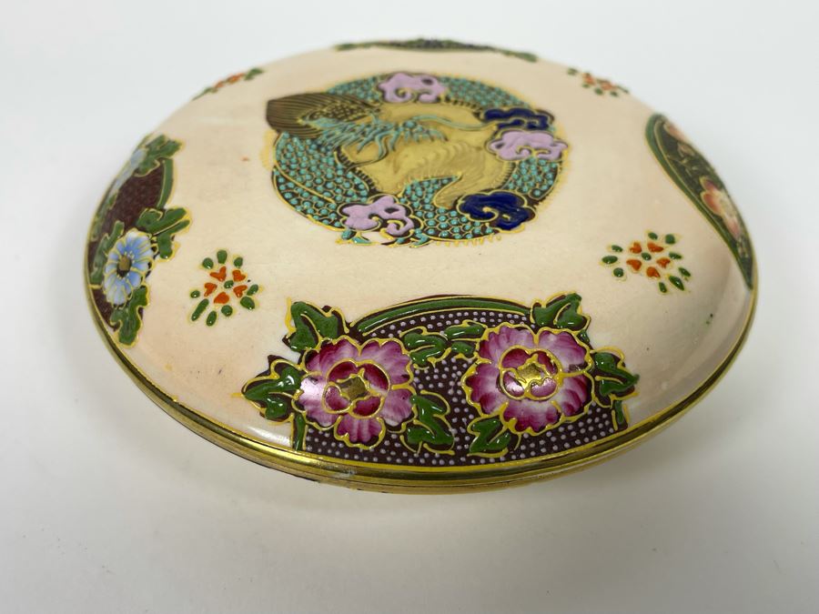 Hand Painted Satsuma Design Porcelain Lidded Box Made In Japan 5.25R [Photo 3]