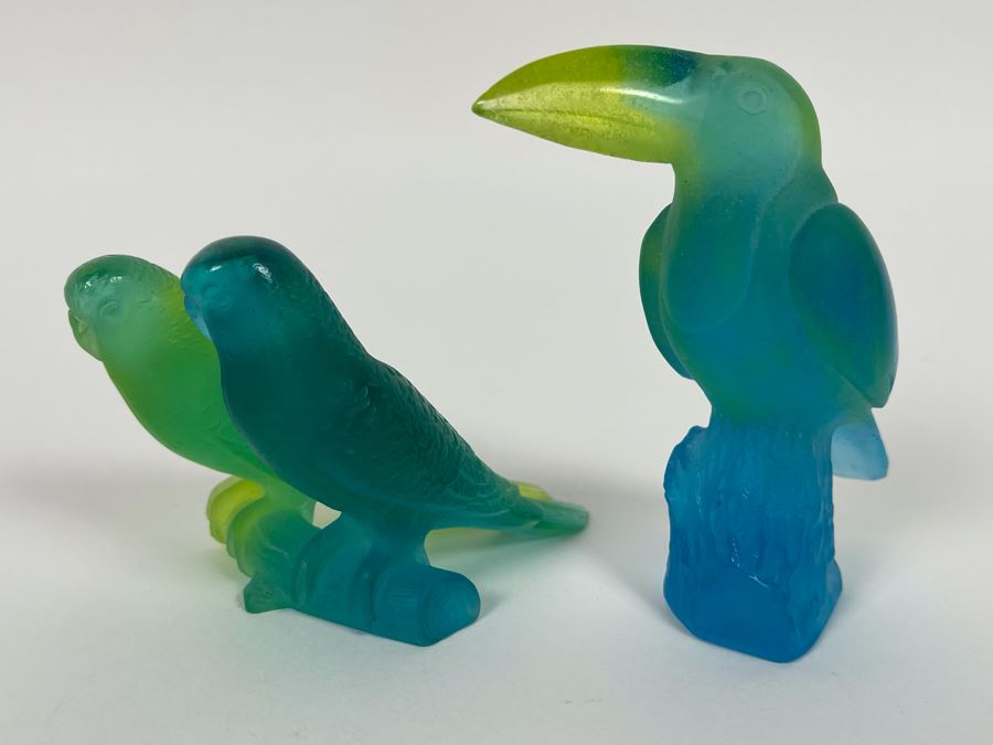 Pair Of Blue Daum France Animal Figurines - Pair Of Birds 3H And Toucan 4H