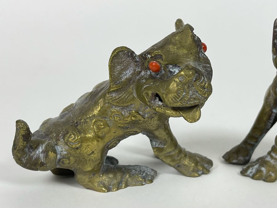 Pair Of Old Brass Dogs Figurines 3.5W X 3.5H [Photo 4]