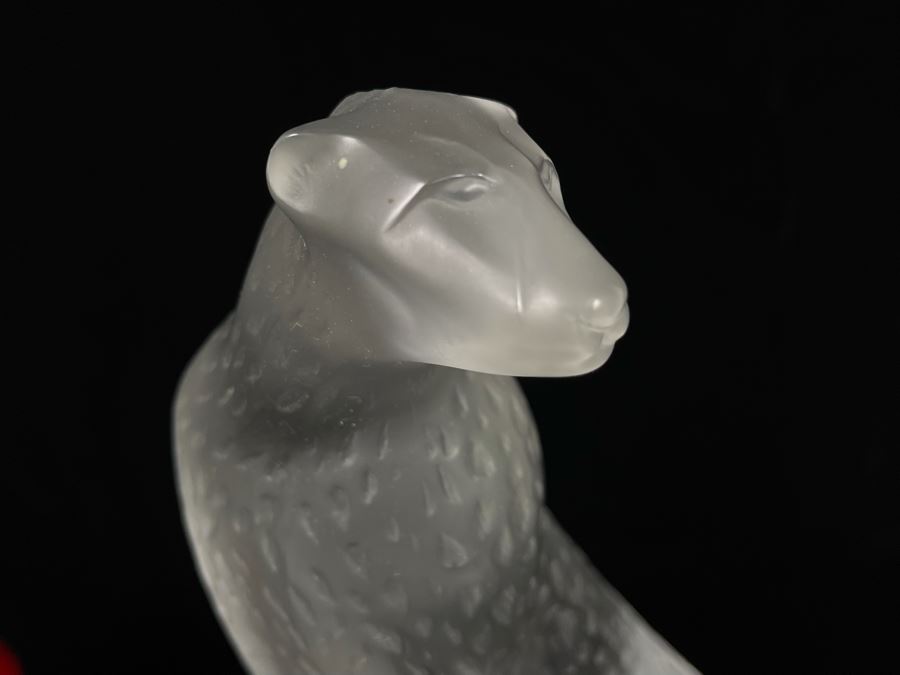 Lalique France Signed Tancrede Crystal Cheetah Sitting On Rocks 8W X 4.5D X 10H Estimate $900 [Photo 6]