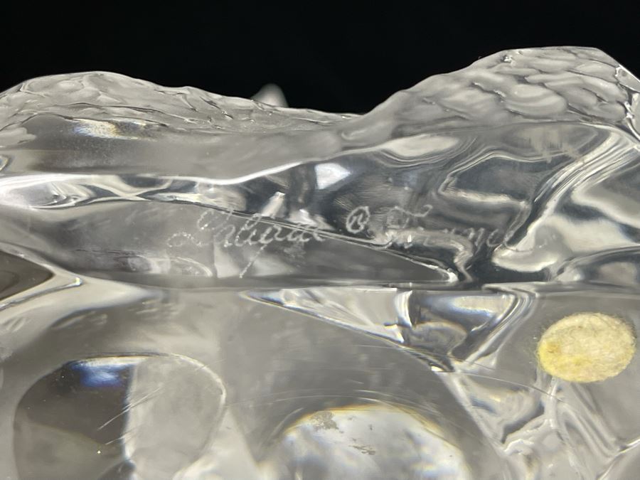 Lalique France Signed Tancrede Crystal Cheetah Sitting On Rocks 8W X 4.5D X 10H Estimate $900 [Photo 12]