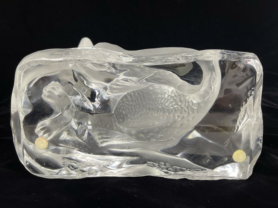 Lalique France Signed Tancrede Crystal Cheetah Sitting On Rocks 8W X 4.5D X 10H Estimate $900 [Photo 18]