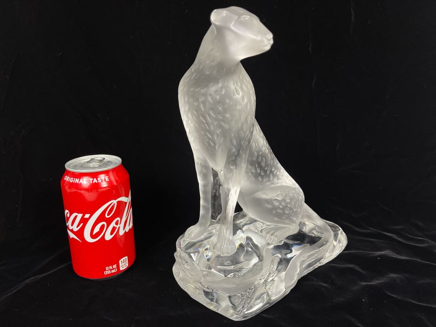 Lalique France Signed Tancrede Crystal Cheetah Sitting On Rocks 8W X 4.5D X 10H Estimate $900 [Photo 2]