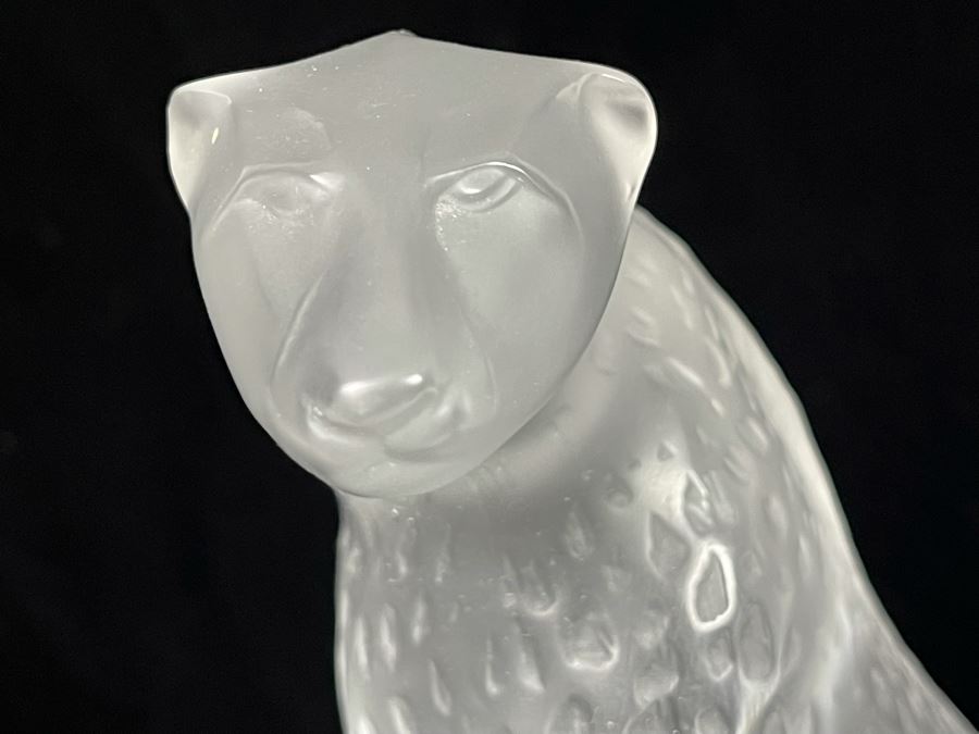 Lalique France Signed Tancrede Crystal Cheetah Sitting On Rocks 8W X 4.5D X 10H Estimate $900 [Photo 16]