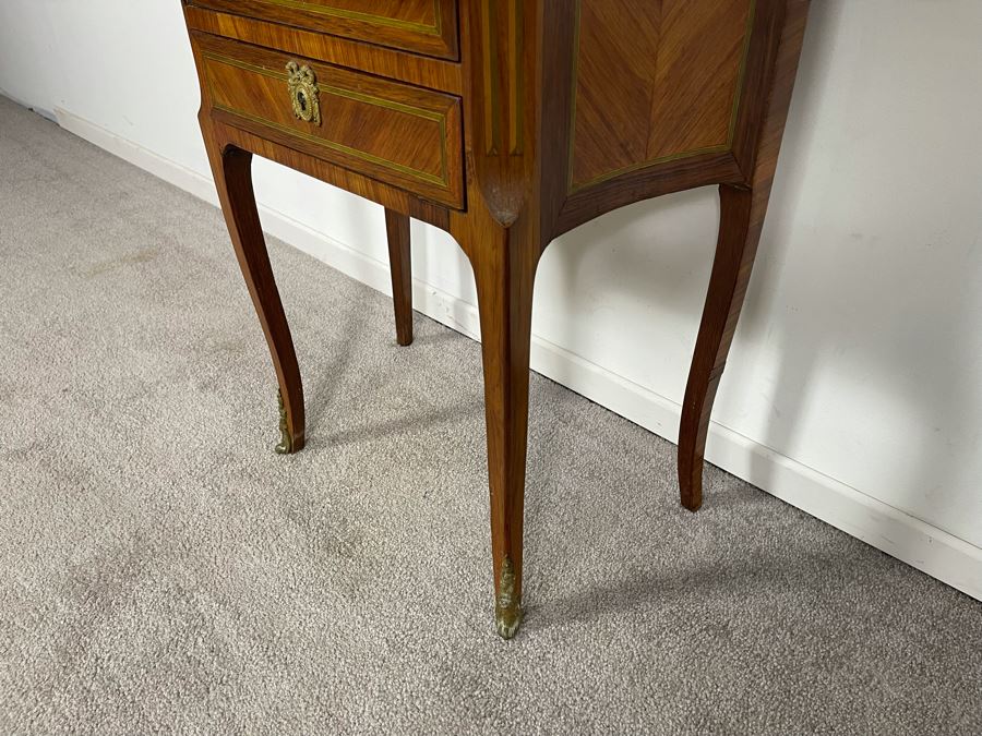 Beautiful Inlaid Wooden French Louis XV 3-Drawer Nightstand Side Table With Ormolu Mounts 21W X 12D X 28H [Photo 11]