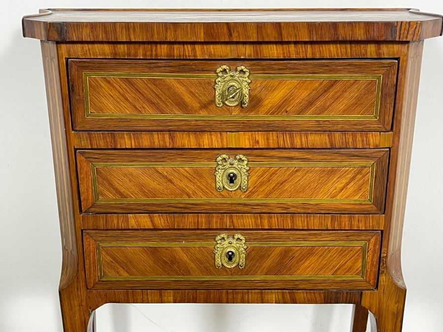 Beautiful Inlaid Wooden French Louis XV 3-Drawer Nightstand Side Table With Ormolu Mounts 21W X 12D X 28H [Photo 5]