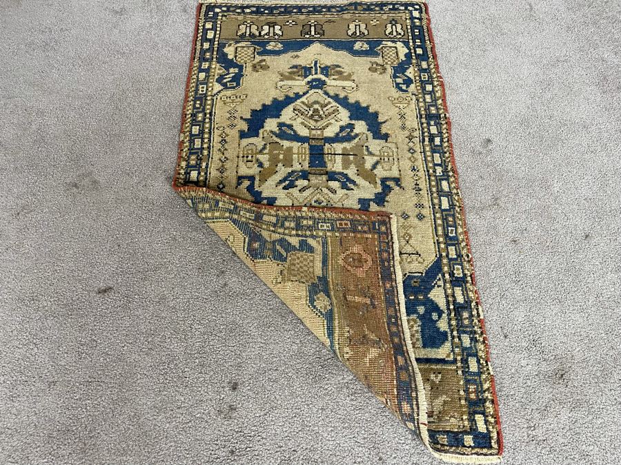 Old Hand Knotted Wool Persian Area Rug 22W X 42L [Photo 9]
