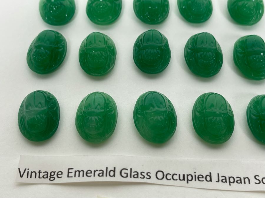 (18) Vintage Emerald Glass Scarabs From Occupied Japan 18 X 13 [Photo 8]