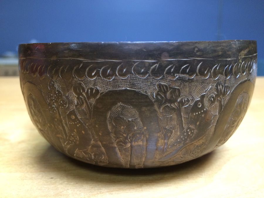 Brass Engraved Bowl [Photo 2]