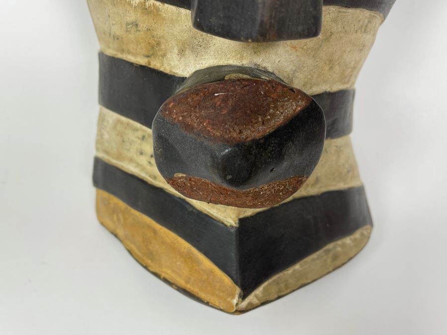 Old Handmade Carved Wood African Mask 9.5W X 15.5H [Photo 4]