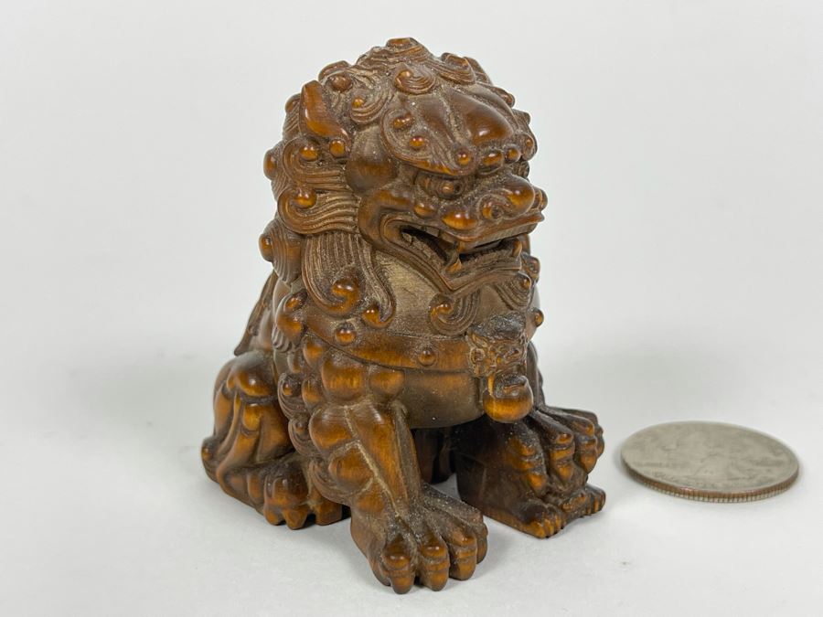 Finely Hand Carved Asian Wooden Foo Dog Figurine 2.5'H [Photo 1]