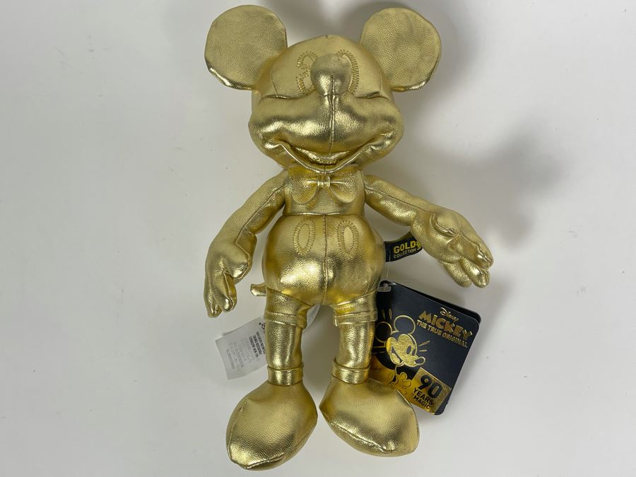 Walt Disney Mickey Mouse Gold Collection Plush [Photo 1]