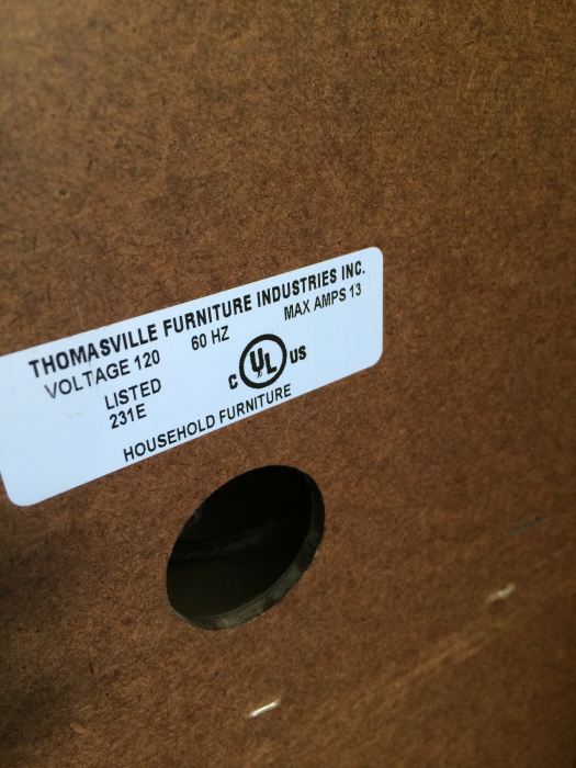 White Armoire [Photo 5]