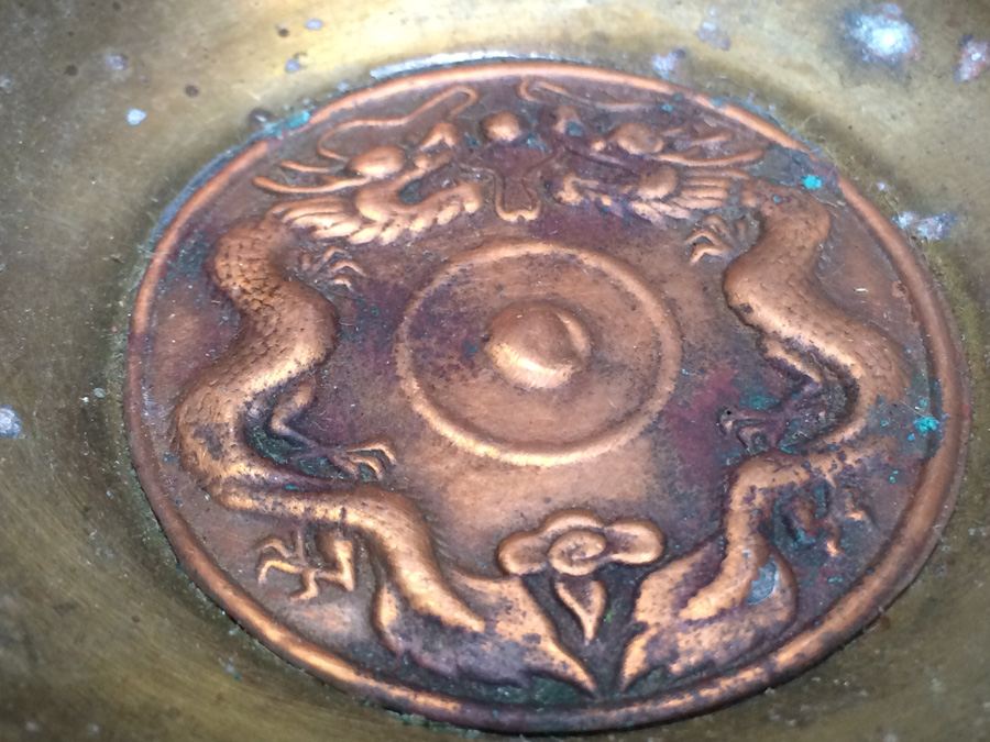 Vintage Brass and Copper Chinese Ashtray with Dragons [Photo 3]