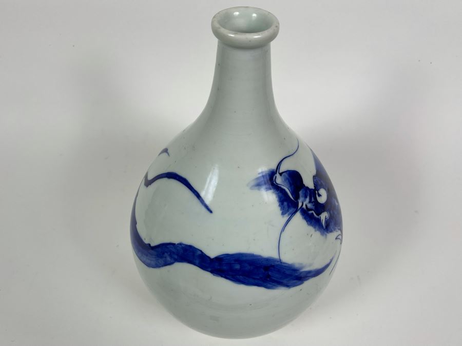 Antique Chinese Blue And White Finely Painted Dragon Porcelain Vase 13.5H [Photo 18]