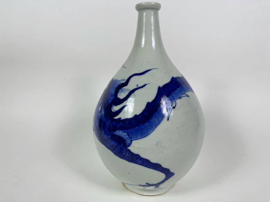Antique Chinese Blue And White Finely Painted Dragon Porcelain Vase 13.5H [Photo 8]