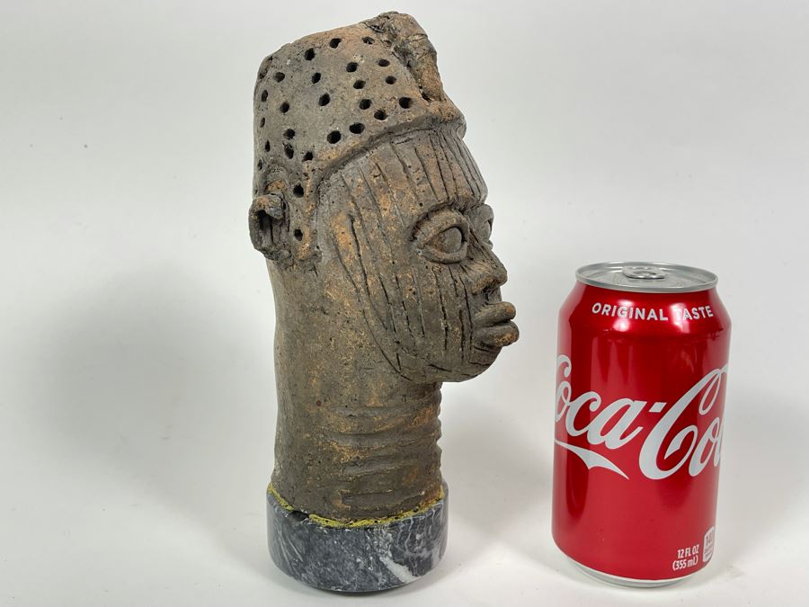 Old African Pottery Sculpture On Marble Base 9H [Photo 1]