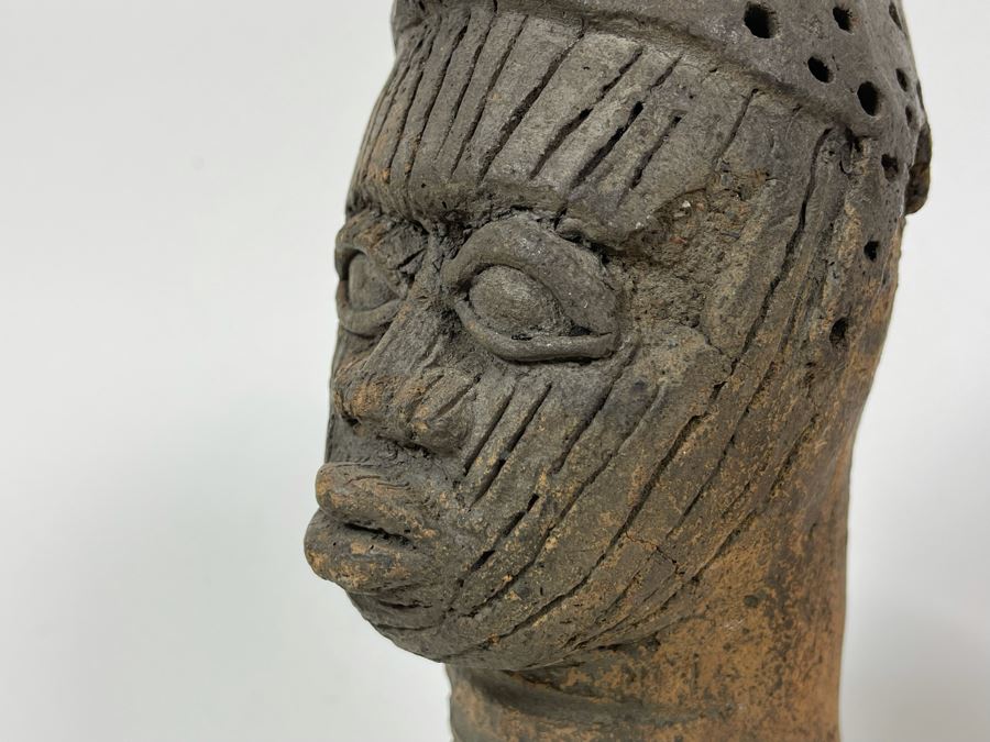 Old African Pottery Sculpture On Marble Base 9H [Photo 9]