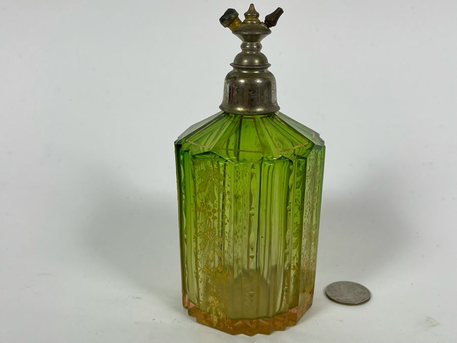 Antique Etched Green Glass Gold Decorated Perfume Bottle 6H [Photo 8]