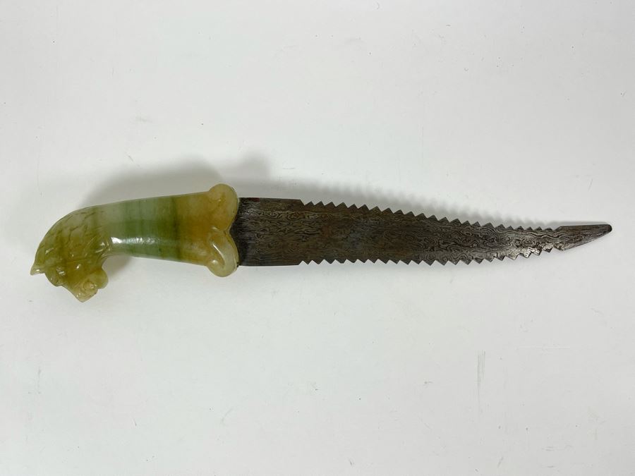 Vintage Carved Green Stone Lion's Head Handle Serrated Blade Knife 8.5L [Photo 2]
