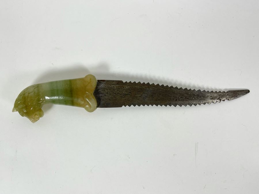 Vintage Carved Green Stone Lion's Head Handle Serrated Blade Knife 8.5L [Photo 3]