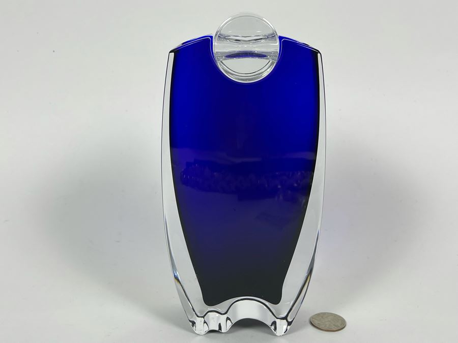 Rare Baccarat Crystal Signed Blue Oceanie Flower Vase France Designed By Thomas Bastide 8H Estimate $1,000 [Photo 4]