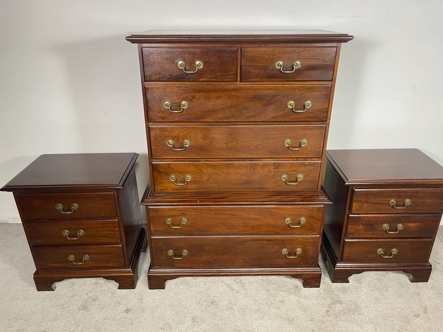 Mahagony Chest Of Drawers 7-Drawer Dresser 38W X 18D X 53H With Matching Pair Of Nightstands 23W X 16D X 26H [Photo 3]