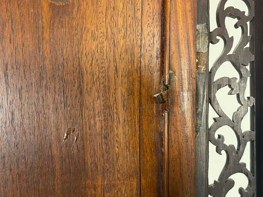 Outstanding Vintage Chinese Freestanding Intricately Carved Rosewood Mirror Flanked By Carved Foo Dogs - 31W X 12D X 43H - Must See In Person [Photo 35]