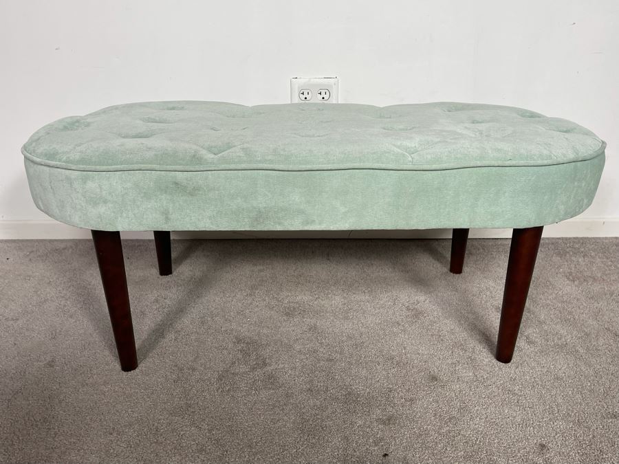 Elegance Tufted Bench 41W X 19D X 17H Retails $279 [Photo 3]