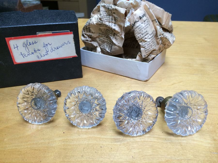 (4) Glass Knobs for Chest of Drawers [Photo 1]
