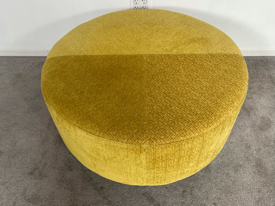 La-Z Boy Round Ottoman 33R X 18H [Photo 5]