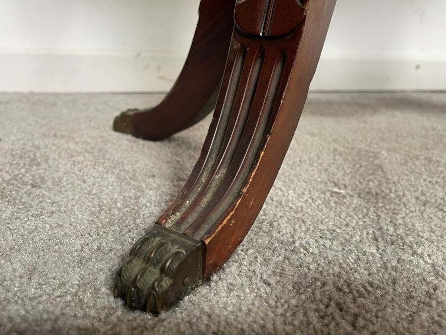 Antique Oval Side Table With Drawer 27W X 14D X 24H [Photo 9]