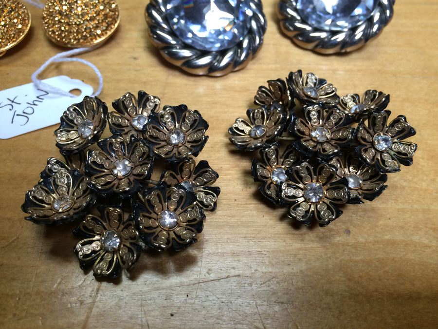 Costume Jewelry Clip On Earrings  [Photo 8]