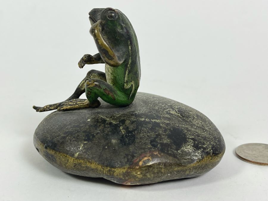 Old Painted Bronze Of Frog Sitting On Rock 3W X 3H [Photo 4]