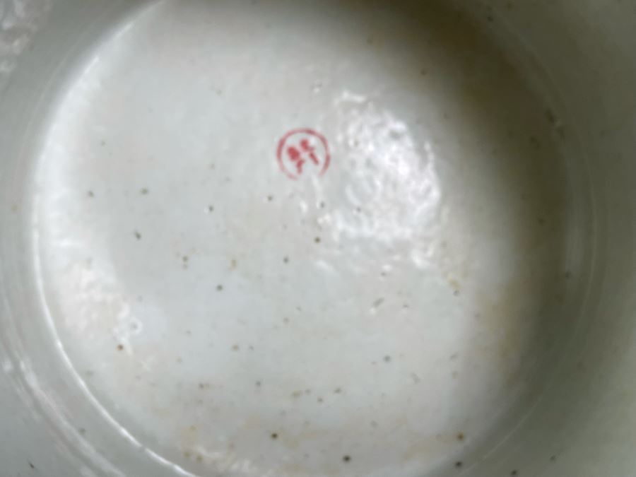 Antique Chinese Blue And White Porcelain Dragon Design Flower Pot 8.5W X 6.5H With Wooden Stand [Photo 17]