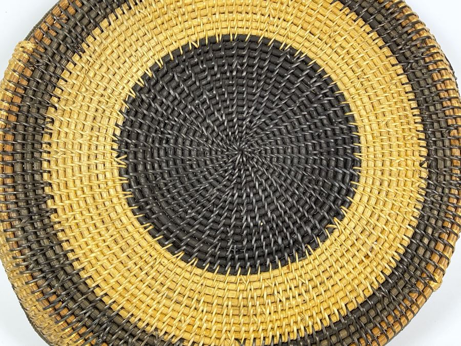 Vintage African Tray With Handles 16R [Photo 5]