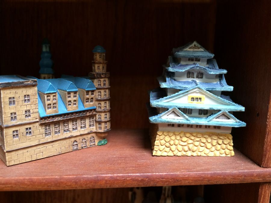 Huge Collection of Miniature Castles and Lighthouses plus Teak Display Case [Photo 10]
