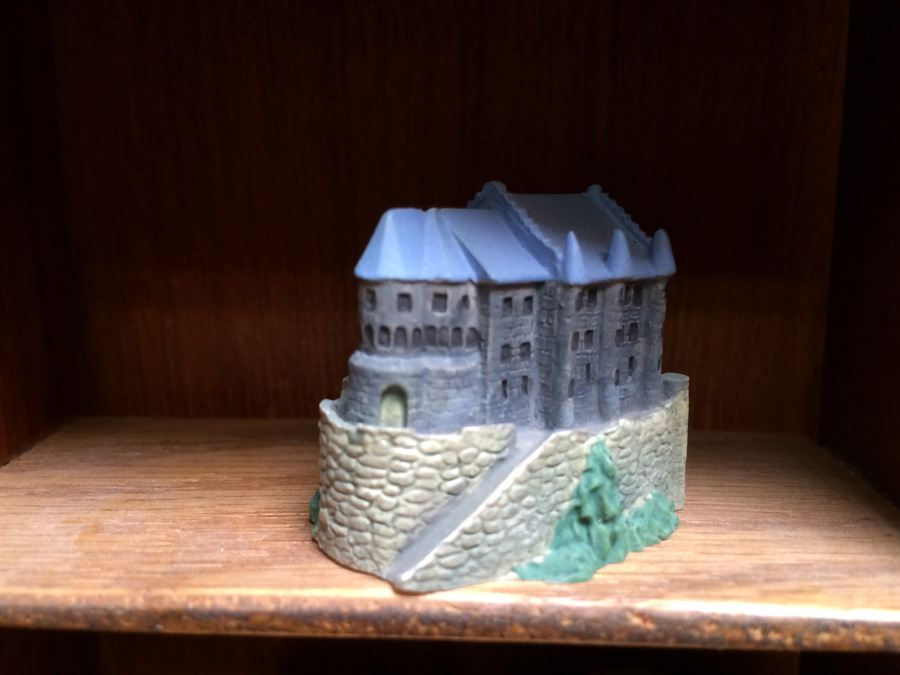 Huge Collection of Miniature Castles and Lighthouses plus Teak Display Case [Photo 5]
