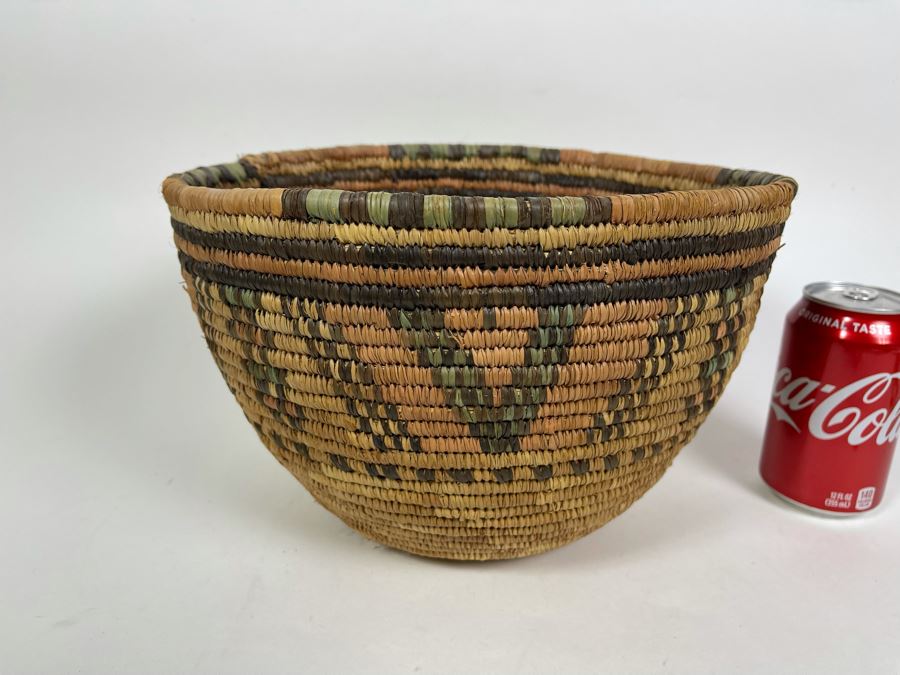 Vintage African Basket 11R X 7.5H [Photo 3]