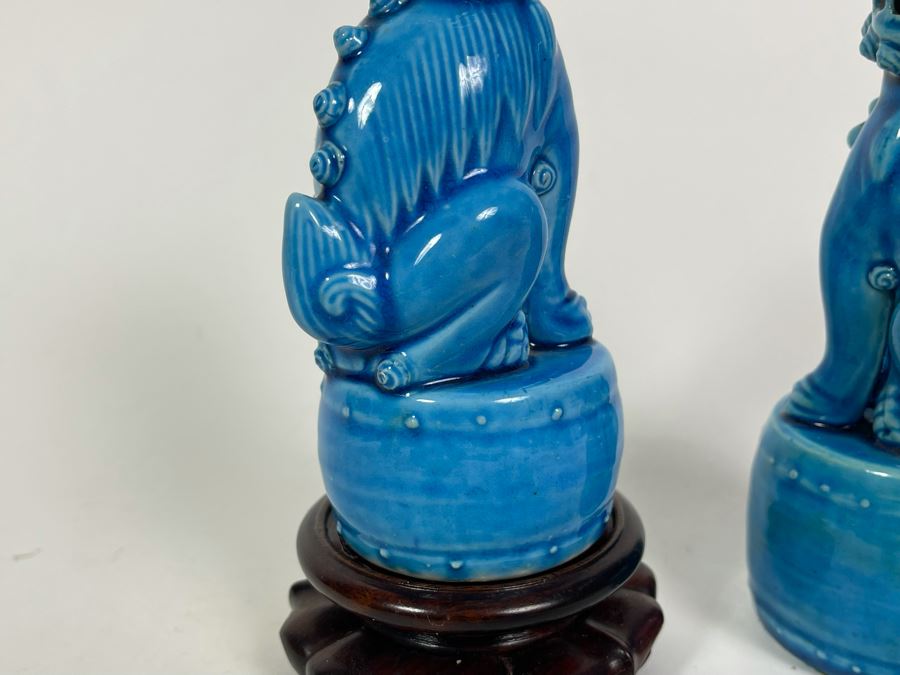 Pair Of Vintage Blue Glazed Chinese Foo Dogs One With Wooden Stand 5.5-6H [Photo 6]