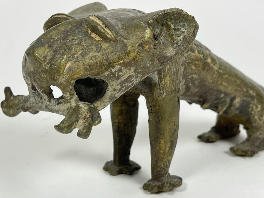 Old Solid Bronze Benin African Leopard Cat Sculpture 9.5W X 3.5D X 4H [Photo 22]