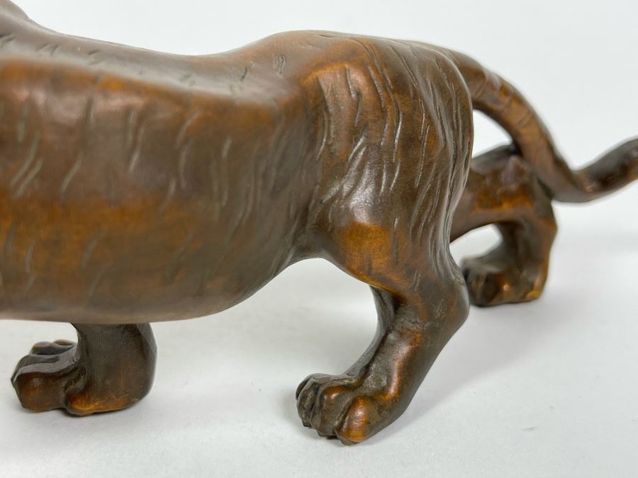 Carved Wood Sculpture Of Tiger 7L X 3D X 2.5H [Photo 15]