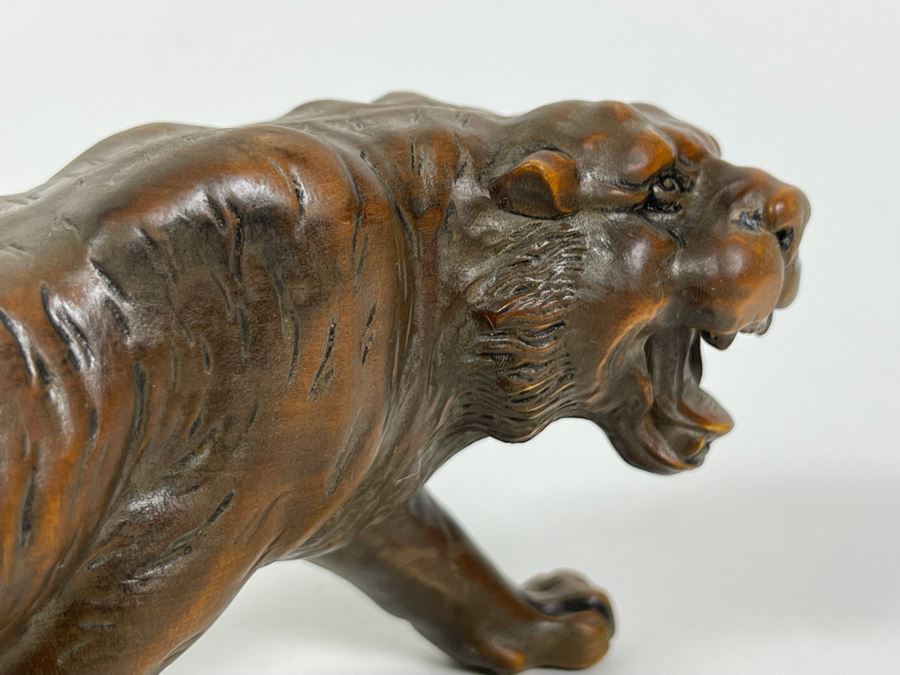 Carved Wood Sculpture Of Tiger 7L X 3D X 2.5H [Photo 9]
