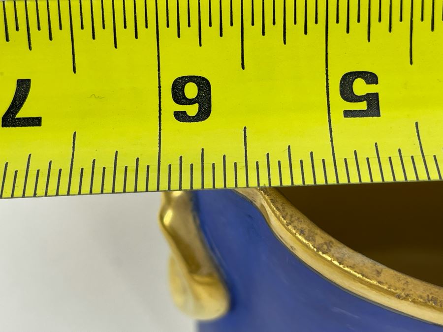 Vintage Footed Hand Painted Porcelain Vase By Heinrich Selb Bavaria 6W X 3D X 7H [Photo 8]