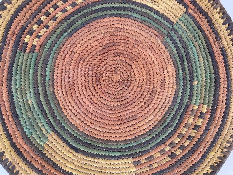 Vintage African Plate 13.5R [Photo 5]