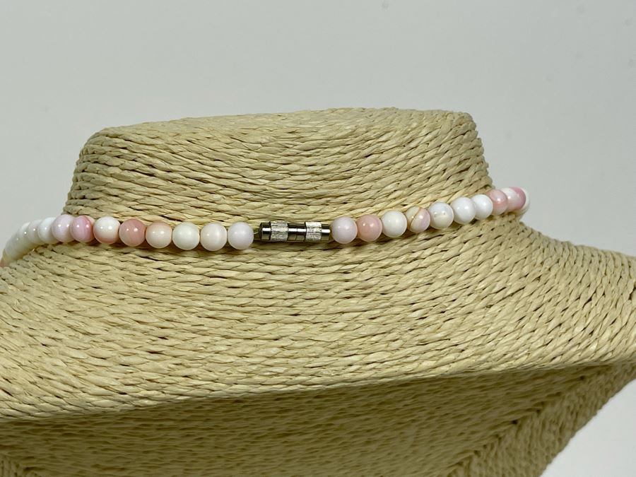 Coral Bead Necklace [Photo 4]
